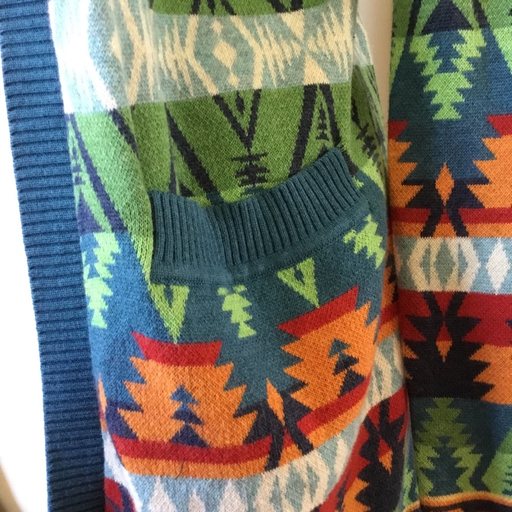 Tasha Polizzi Southwestern Aztec Cardigan - Picture 9 of 13